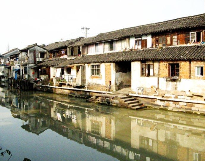 请出示文件